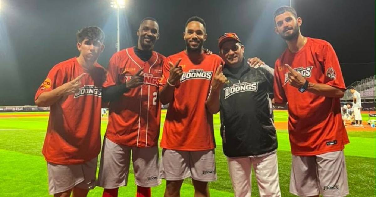 Cuban Manager Noelvis González Secures Victory in China; Bullpen Trio Shines