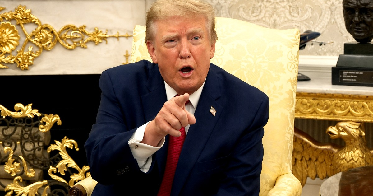 Trump Berates Reporter in Oval Office; White House Threatens Her Children with Shame