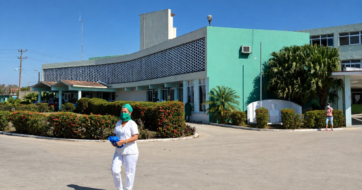 Patients Abandoned at Amalia Simoni Hospital in Camagüey Revealed by Shocking Images