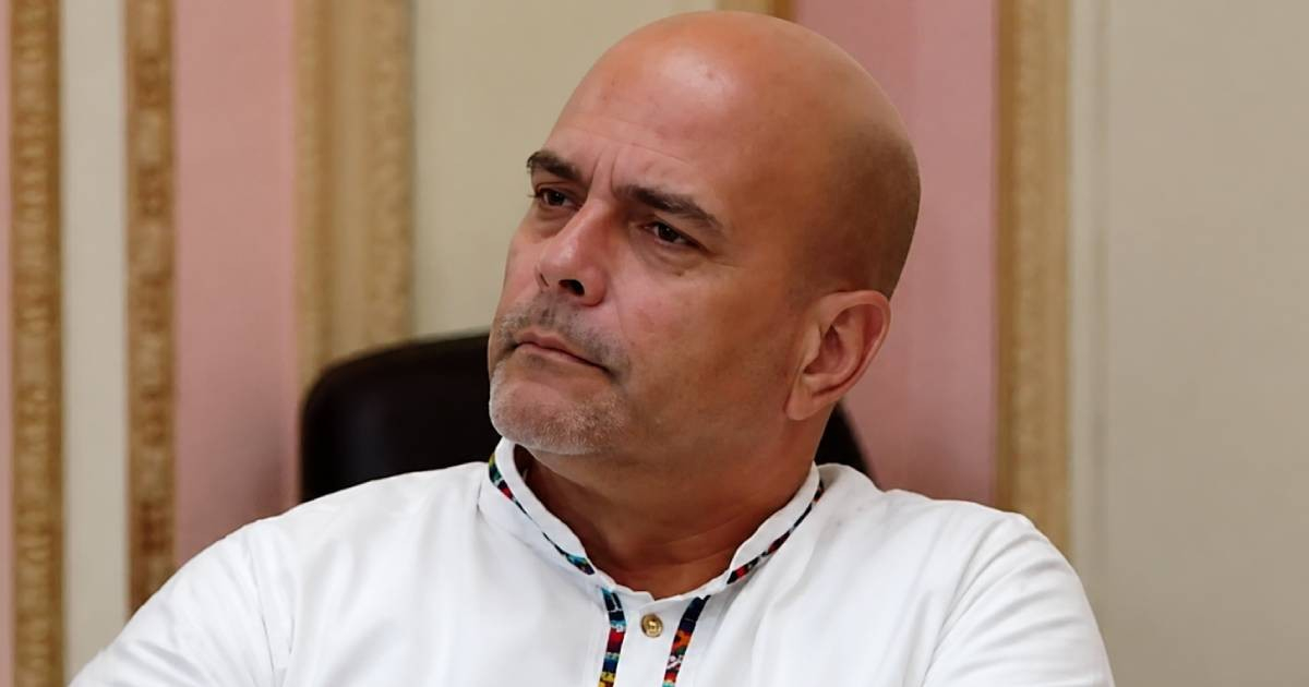 Cuban Government Seeks to Strengthen Neighborhood Control Amid Decline of CDRs