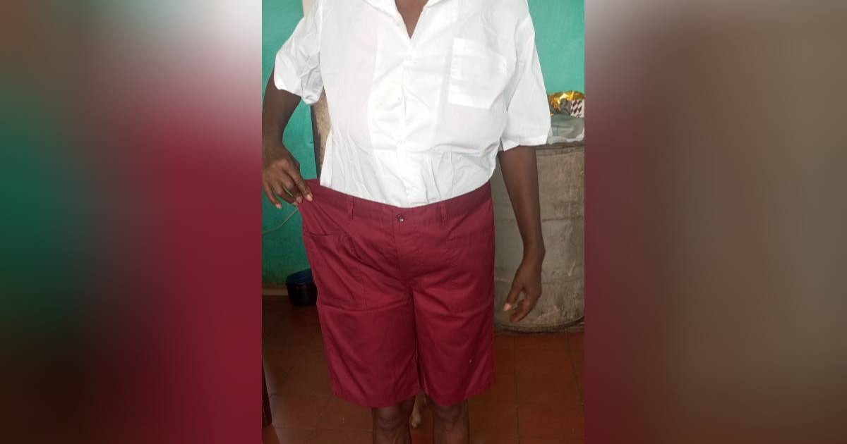Oversized School Uniforms for Primary Students Spark Concerns in Cuba Ahead of New School Year
