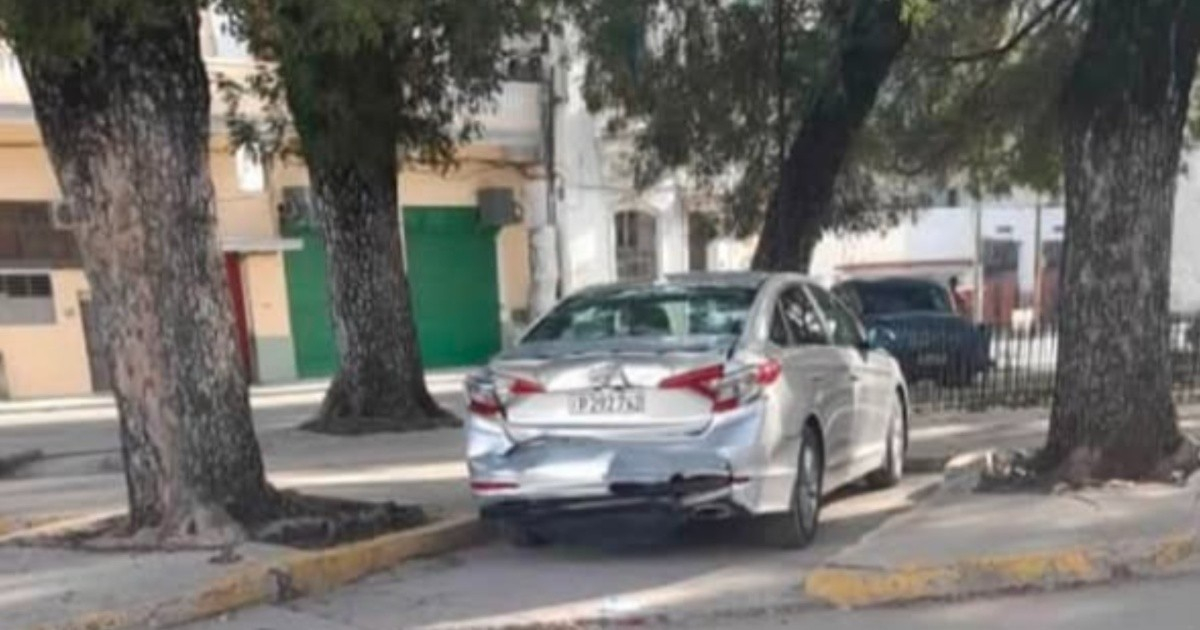 Auto afectado en accidente © Facebook / Darel Sosa