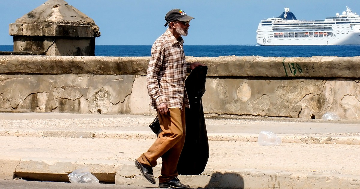 Economic Measures Expose Cuban Regime's Failure to Support Vulnerable Populations