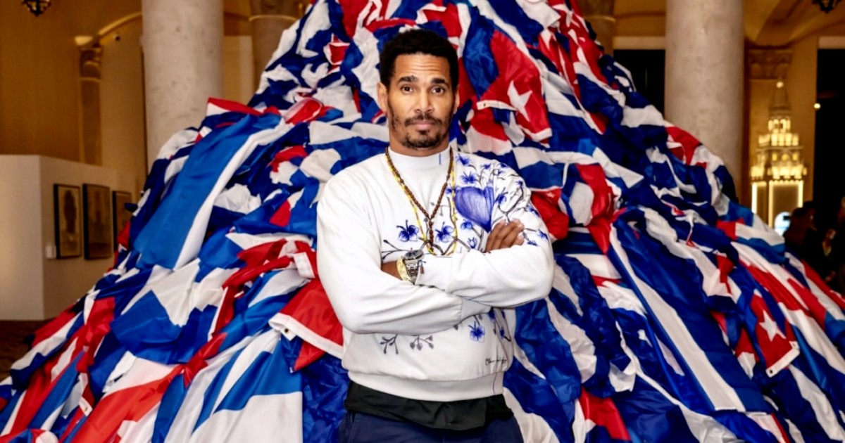 Luis Manuel Otero Alcántara Receives Thousands of Support Letters in Miami That He Couldn't Access While Imprisoned in Cuba