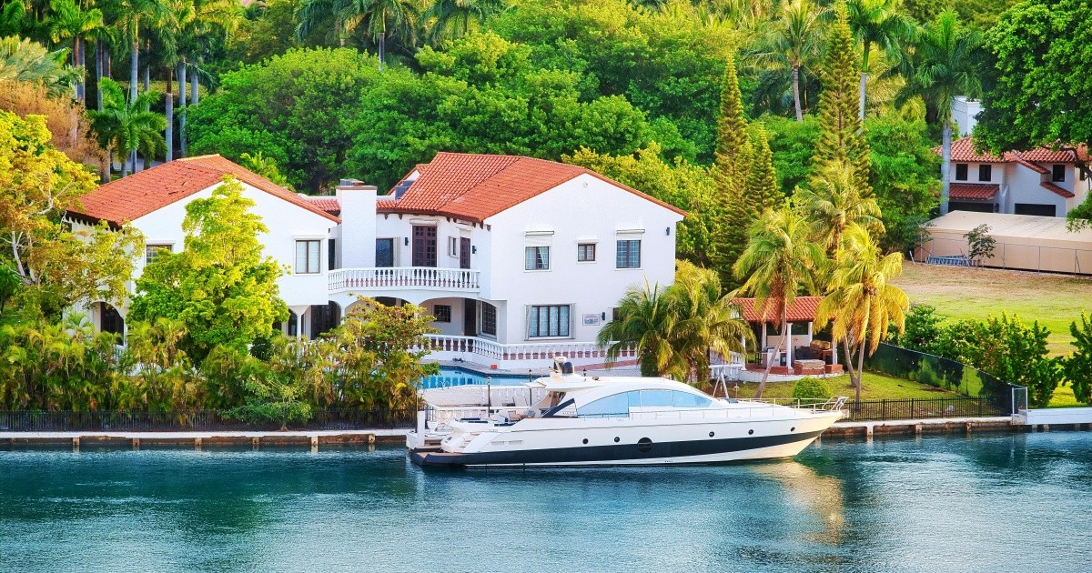 Billionaires Flock to Florida, But What's Miami Really Gaining?