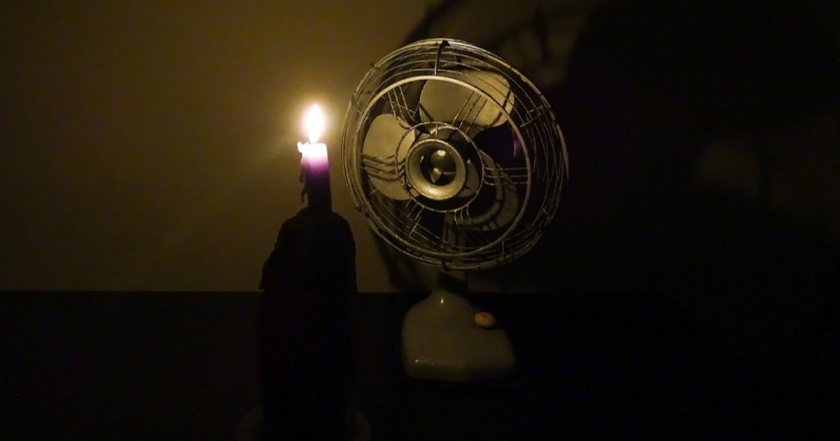Sleep Well and Breathe Deeply: Cuban Hospital Offers Stress Relief Tips Amid Blackouts and Crisis