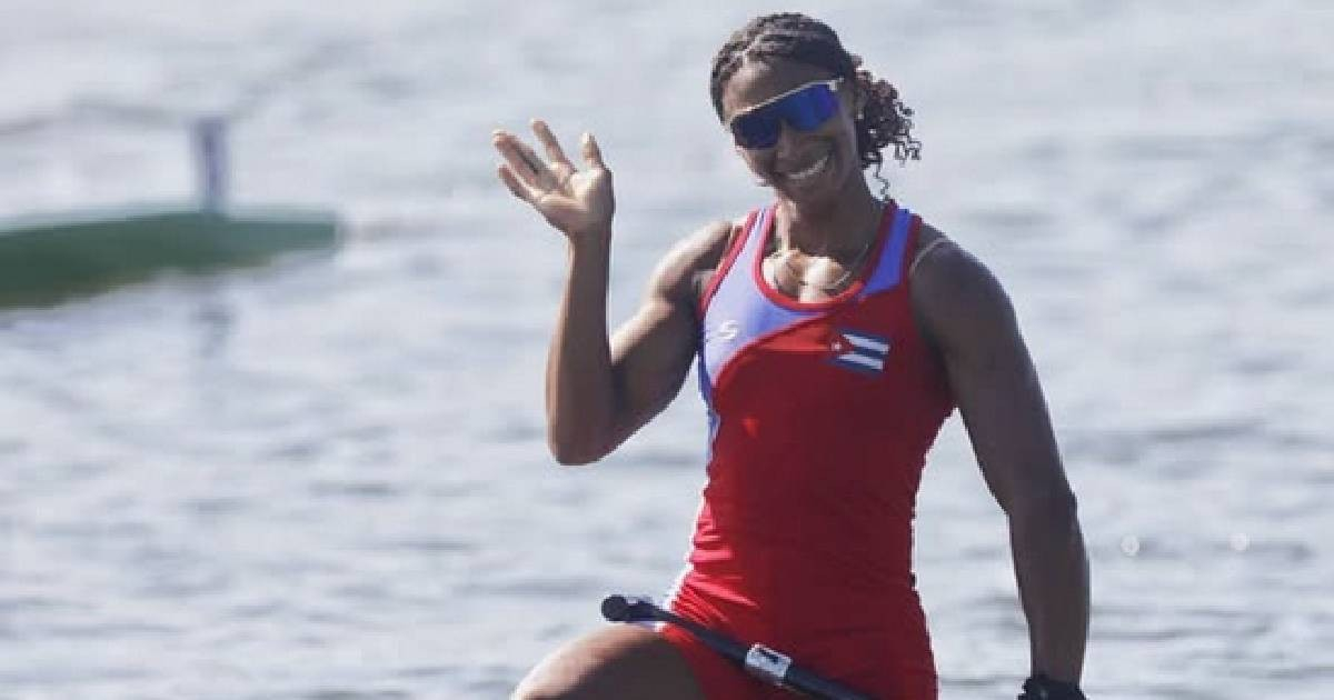 Yarisleidis Cirilo Narrowly Misses Podium, Finishes Fourth at Canoe Sprint World Championships