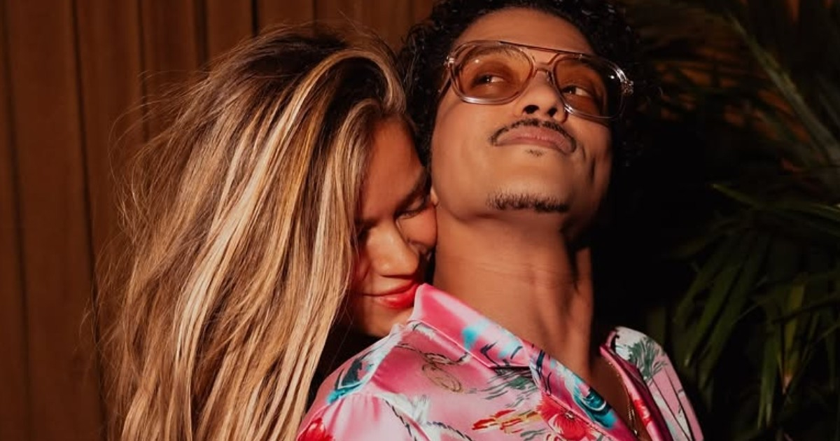 Bruno Mars Sparks Romance Rumors with Latina Artist: Could It Be Karol G?