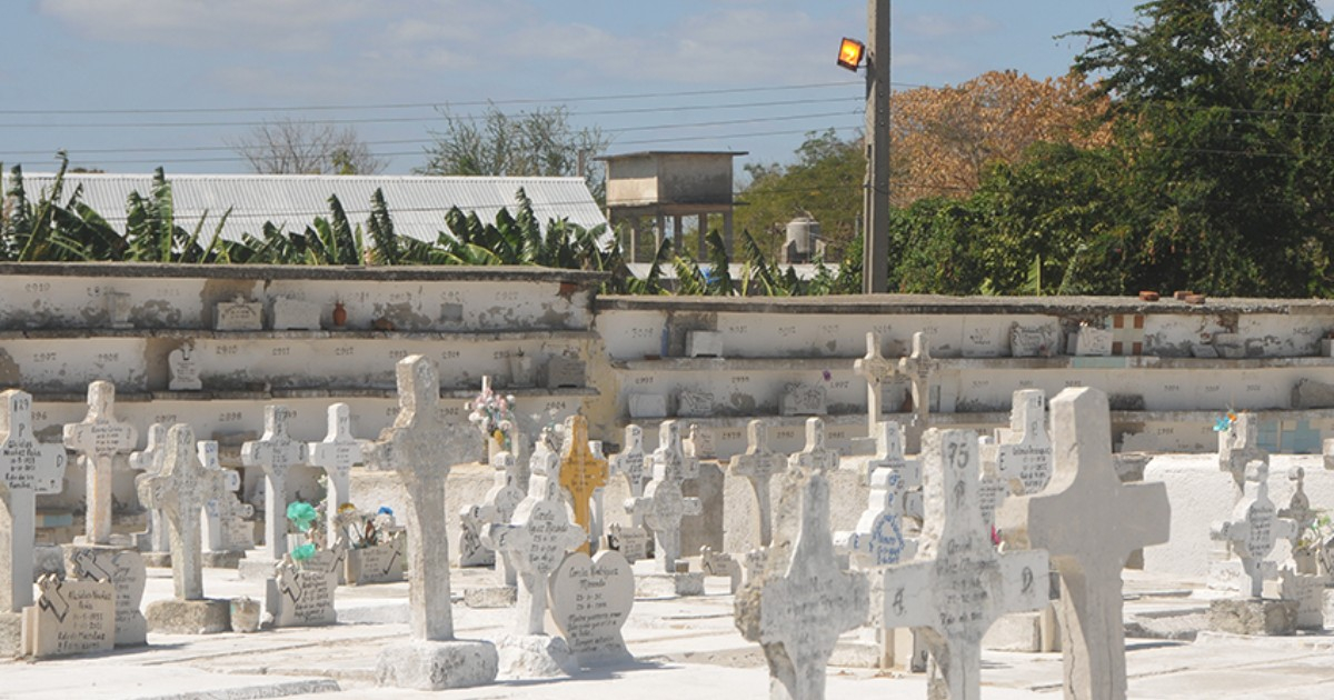 Las Tunas Cemetery Urges Families to Retrieve Remains Amid Space Constraints