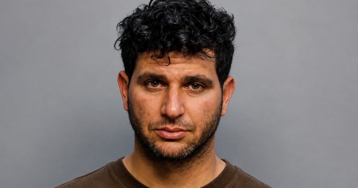 Cuban Man's Bomb Joke Lands Him in Miami Jail Just Before Flight to Cuba