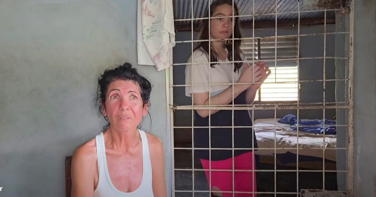 Young Cuban Woman with Schizophrenia Trapped in Gated Room: Family Seeks Urgent Help