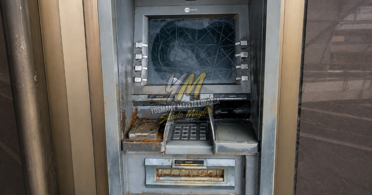 Cash Machines in Santiago de Cuba Railroad Area Vandalized with Feces: Unraveling the Mystery Behind the Suspect