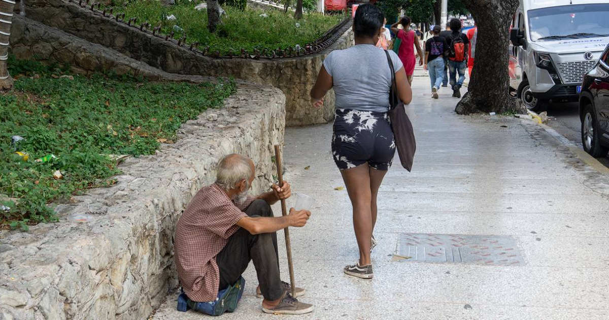 Cuban Filmmaker Criticizes Calls for 'Resistance' Amid Widespread Hunger