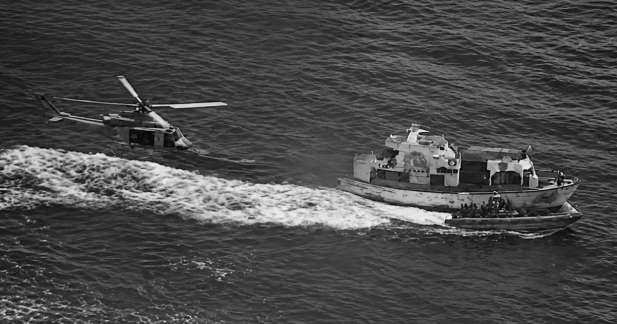 U.S. Sinks Drug-Running Vessel Linked to Criminal Group Los Choneros