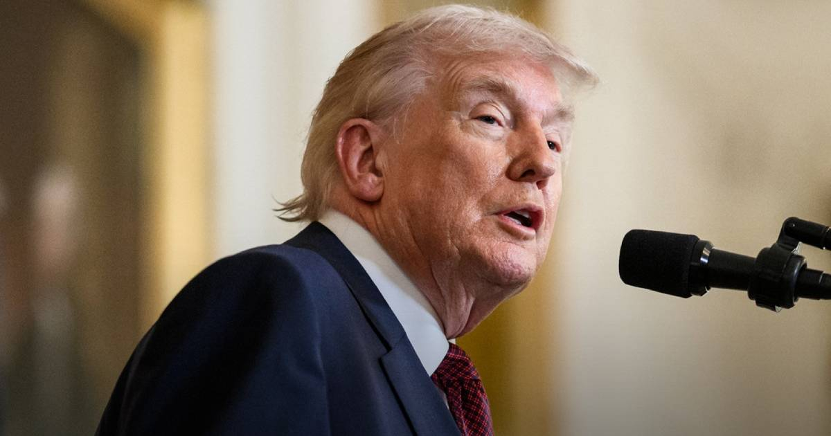 Trump Threatens to Halt Trade with Nations Showing Surplus