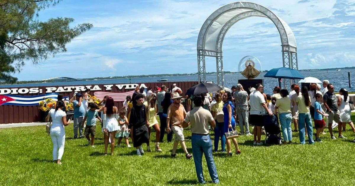 Faithful Gather at Miami's Shrine Seawall to Honor Our Lady of Charity