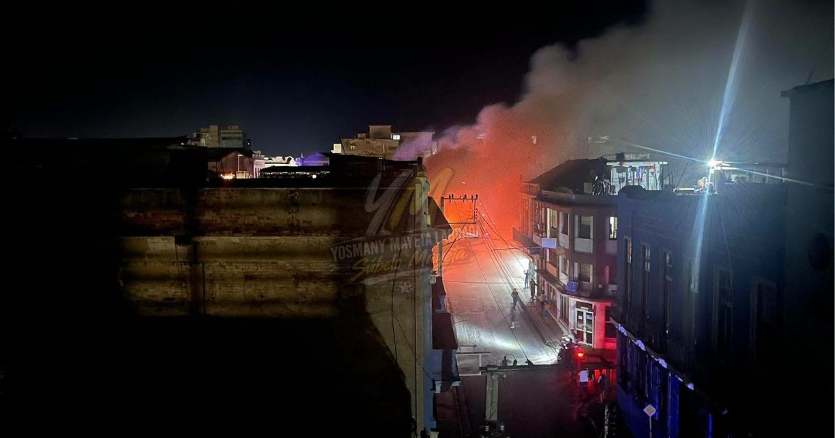 Firefighters Rush to Blaze in Santiago de Cuba's Historic Center