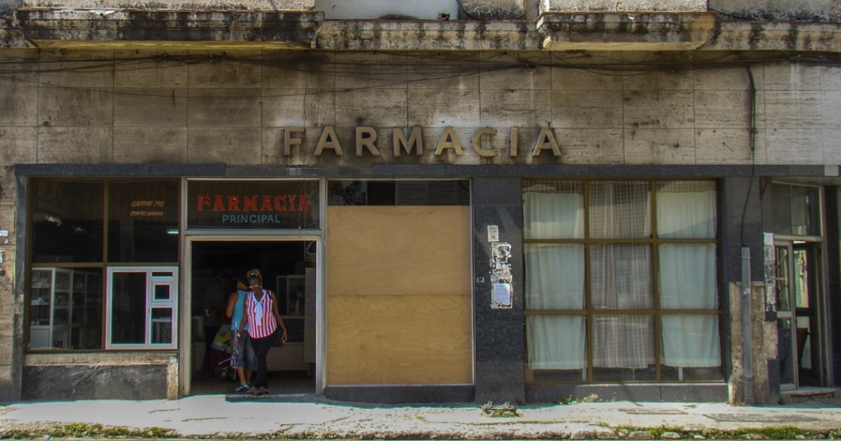 Private Pharmacies in Cuba: Restrictions, Licenses, and Mandatory Pharmacists