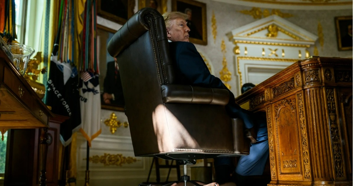 Trump Suggests U.S. Might Exit Iran Unless Oil Control Mirrors Venezuela Strategy