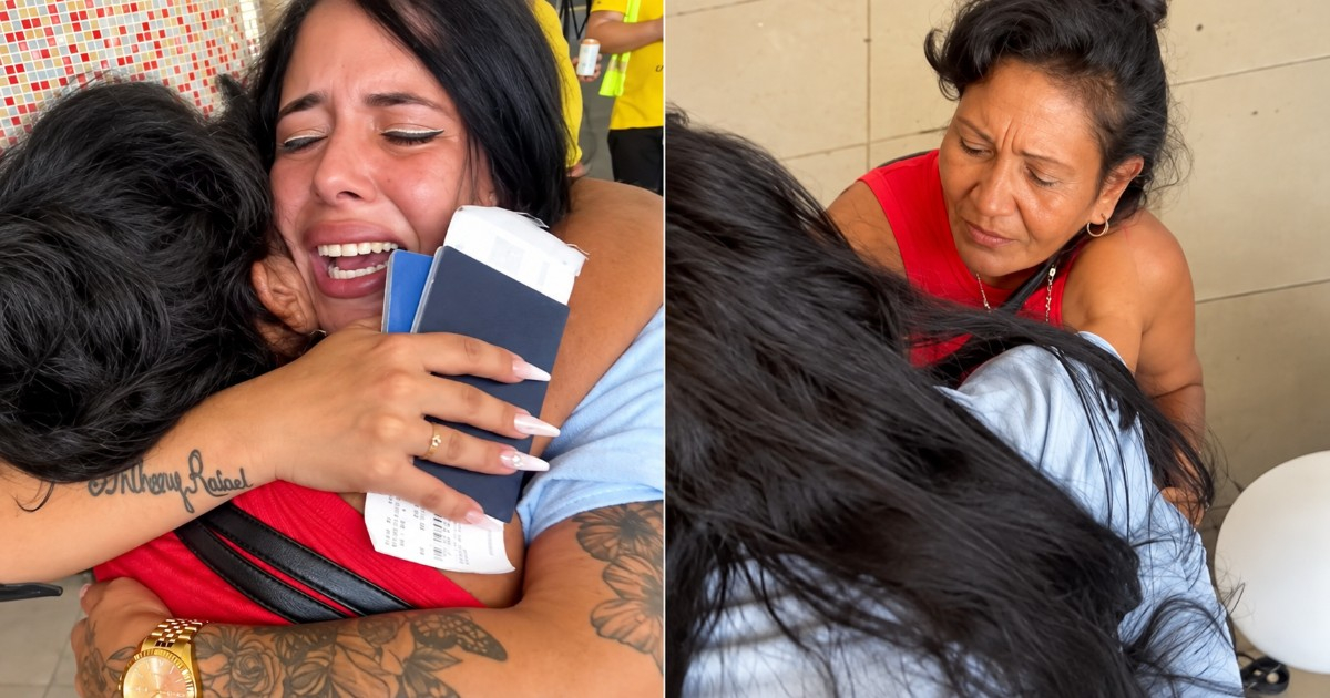 Mother Collapses in Tearful Reunion with Daughter at Airport