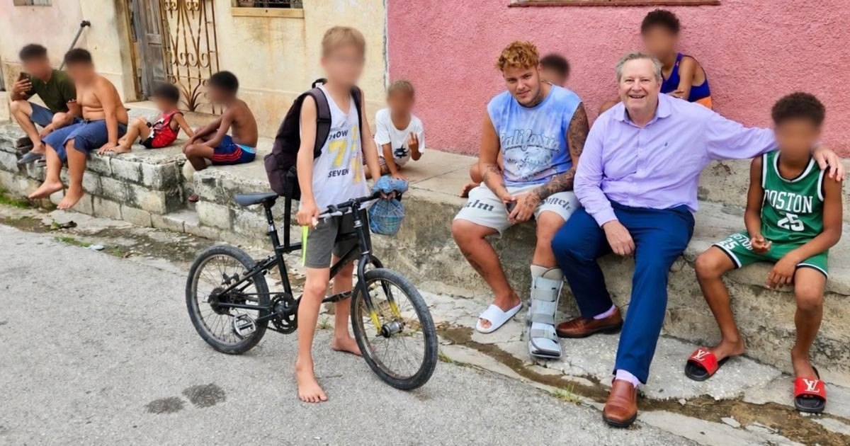Mike Hammer Engages Santa Clara Youth on Soccer's Growing Popularity Over Baseball in Cuba