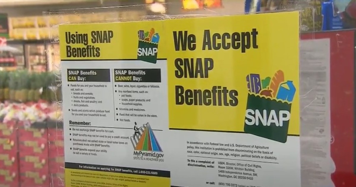 Anuncio de bonos de SNAP en supermercado en EE.UU. (Imagen de referencia) © X