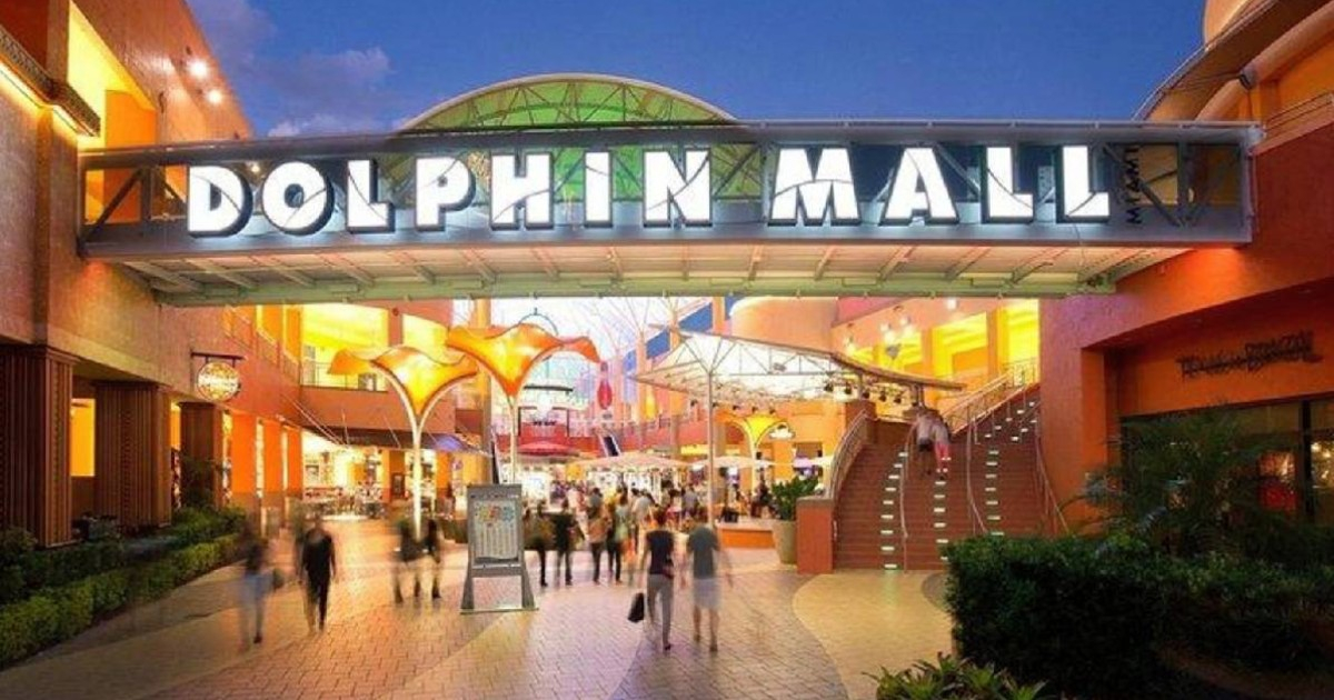 Section of Dolphin Mall Evacuated Due to Strong Gas Odor