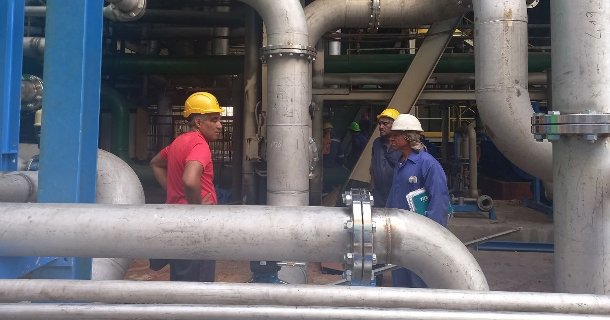 Power Restoration Efforts Progress After Cuba's Electrical System Collapse