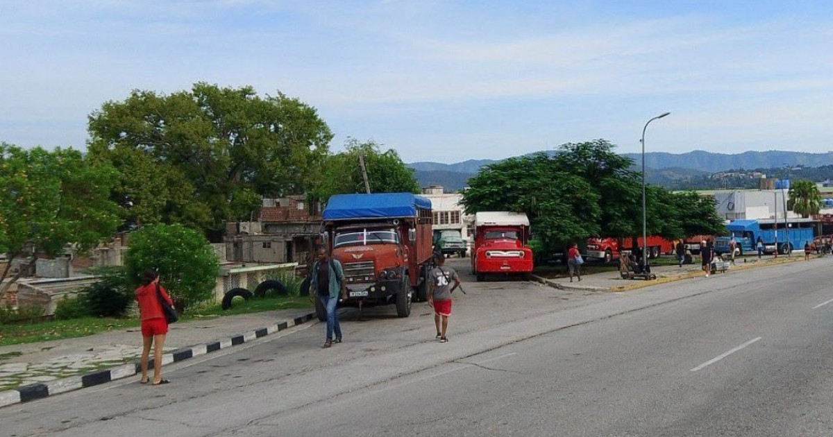 Criticism Mounts Over Private Transport Costs, But Where's the State-Run Competition?