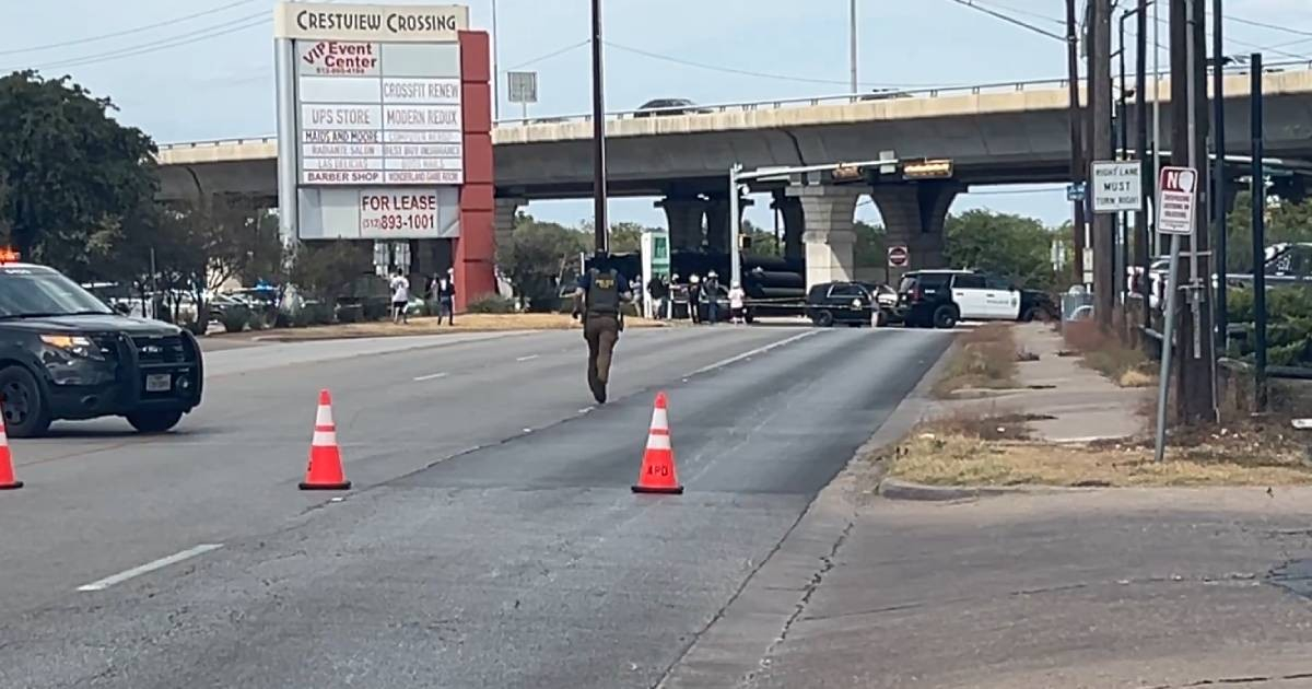 Agent from ICE Shoots and Injures Man in Austin, Texas