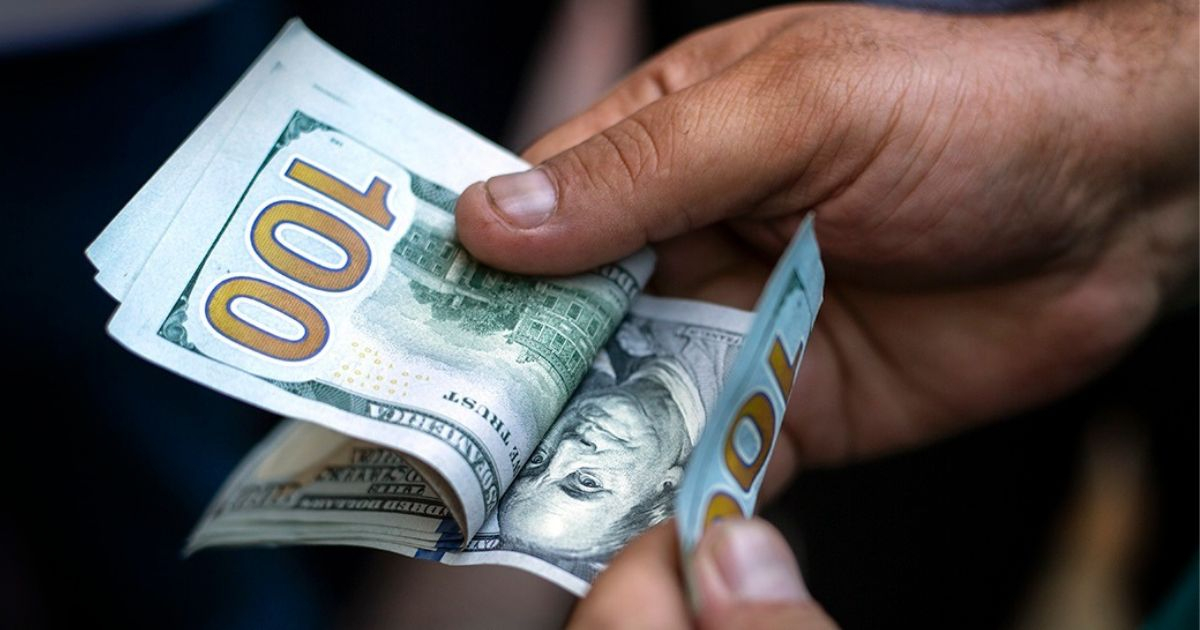Dollar Skyrockets in Cuba, Reaches New Record High