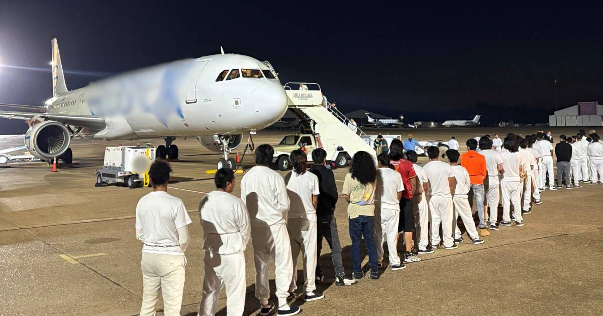 Cuban Man Spends Over a Year Detained in the U.S. Before Being Deported Without Experiencing Freedom