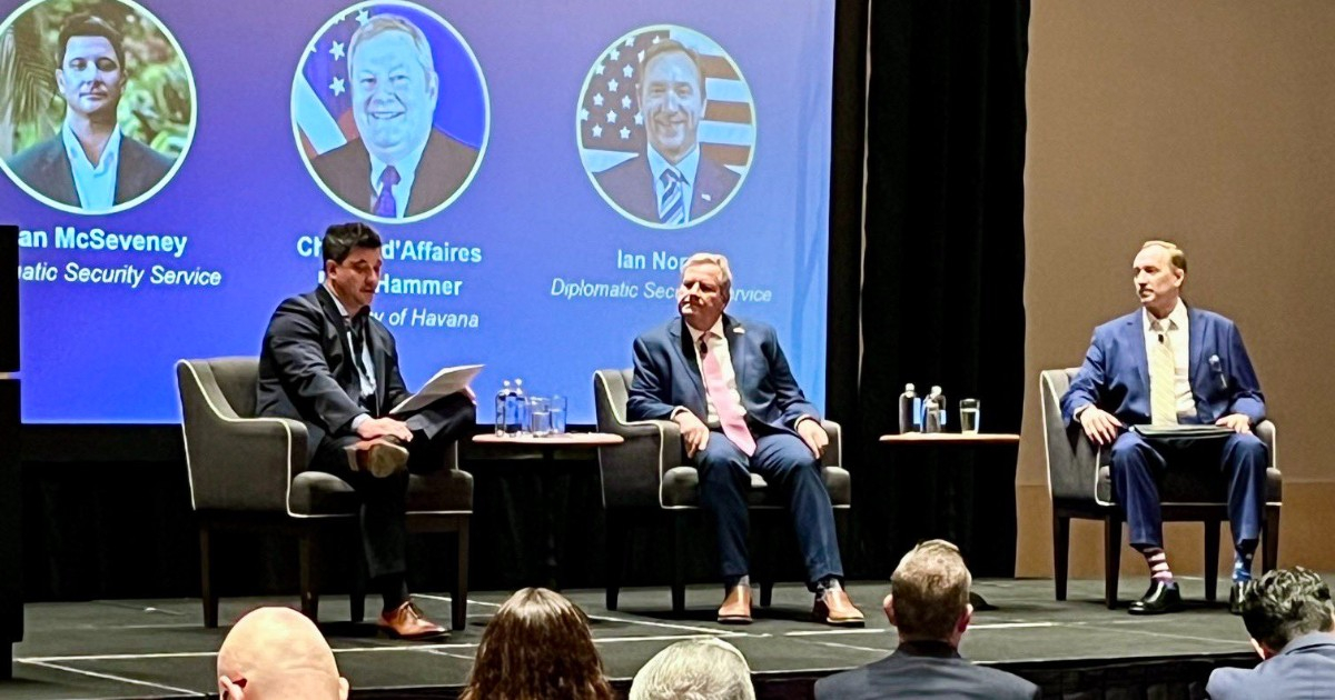 Mike Hammer Travels to Mexico for Security Conference Amidst Growing International Interest in Cuban Change