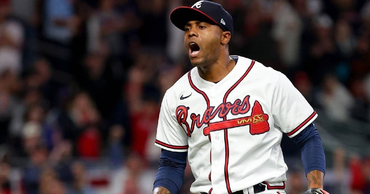 Raisel Iglesias Secures Win as Atlanta Braves Triumph in MLB Playoffs Opener