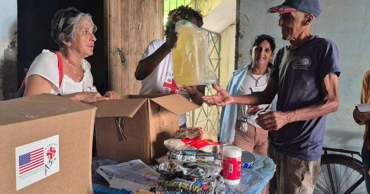 U.S.-Funded Humanitarian Aid Reaches Camagüey: 300 Families Benefit from Food and Hygiene Kits