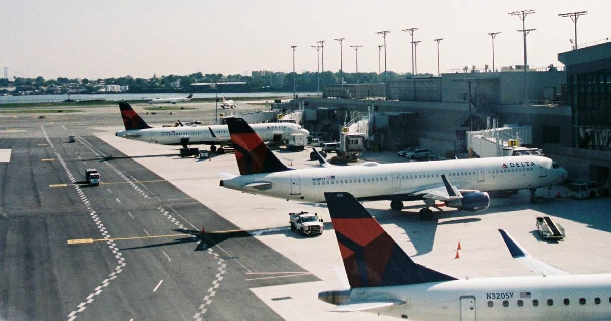 Delta Terminates 15 Employees in Miami Following Probe into Cuba Flight Irregularities