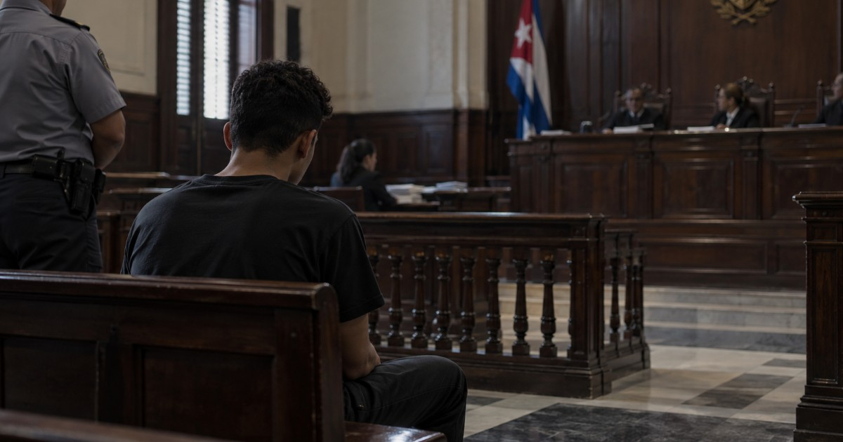 21-Year-Old Sentenced to Three Years in Prison in Sancti Spíritus for Possessing a Colt .45 Revolver