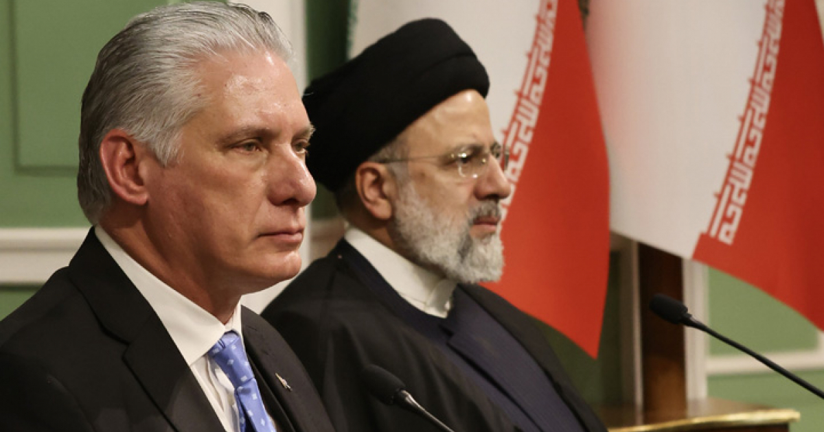 Díaz-Canel y el ayatola iraní Seyyed Ebrahim Raisi, en una imagen de archivo. © Agencia Cubana de Noticias