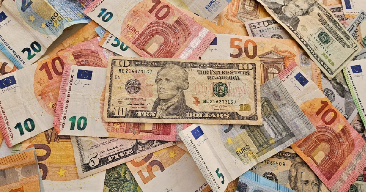 Dollar and Euro Surge in Cuba: Informal Market Update for Tuesday