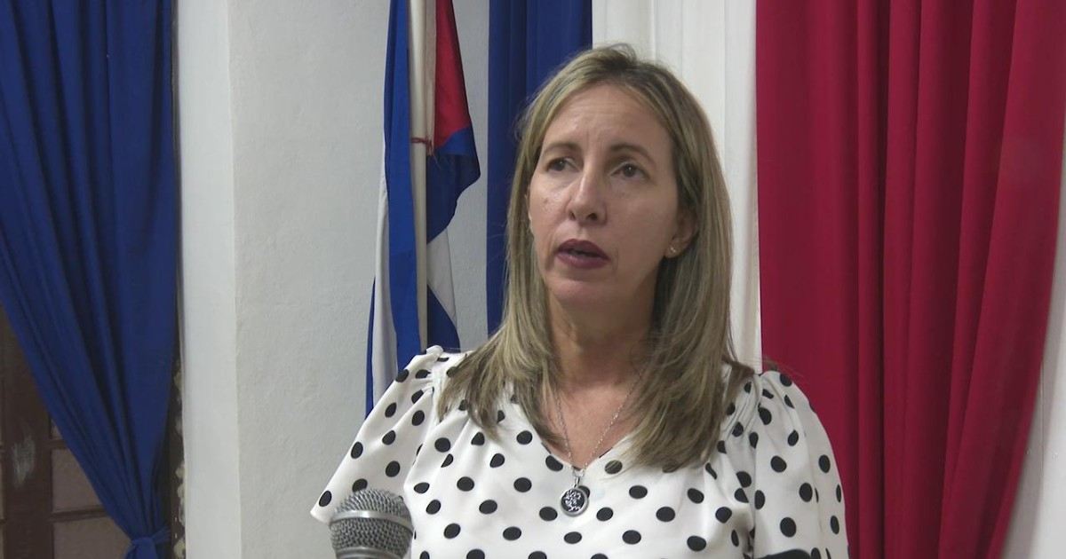 Cuban Education Minister Acknowledges 11,000 Students Face Irregular Attendance; Half Without Uniforms