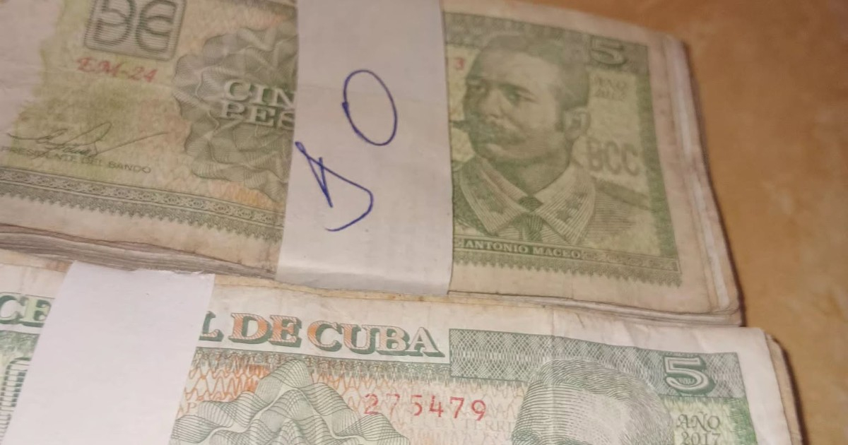 Paid in Five-Peso Bills, But No One Will Accept Them
