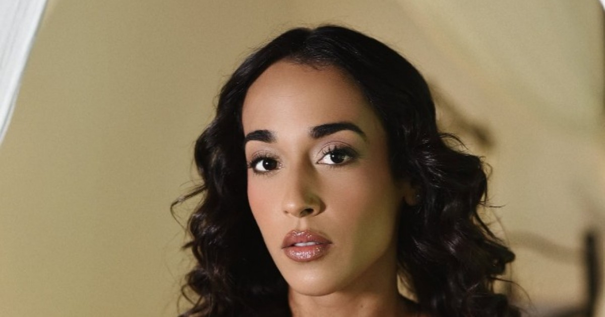 Cuban Actress Alarmed by Discovery of Abused Child Sleeping in Centro Habana Doorway