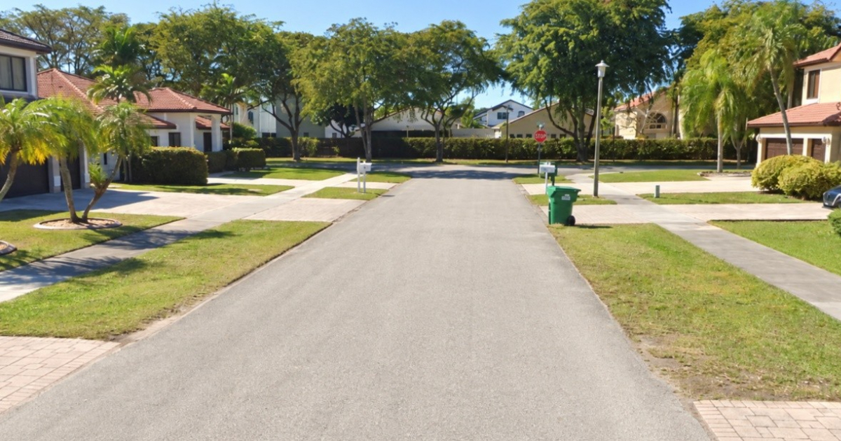 Cuban Man Shoots Ex-Partner in Kendall, Then Takes His Own Life: Protection Order Denied