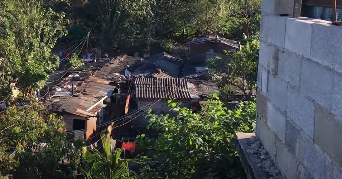 Working Mother in Havana Relies on Neighbors for Daily Meals