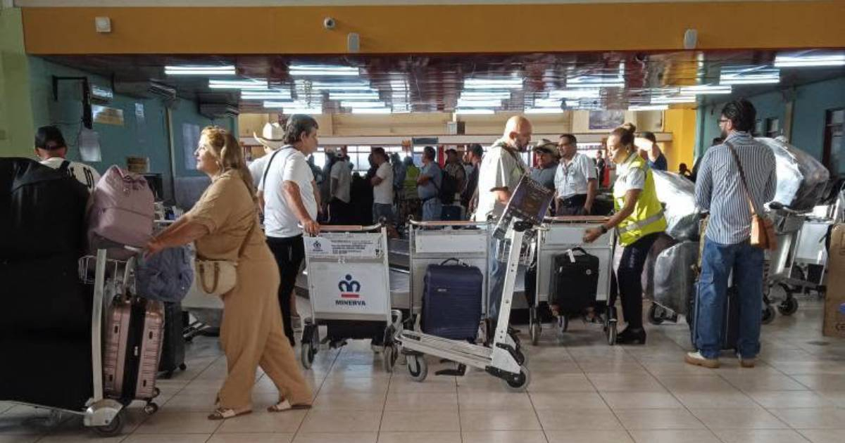 Cuba to Be One Hour Ahead of Miami Starting November: Impact on Calls, Flights, and Appointments