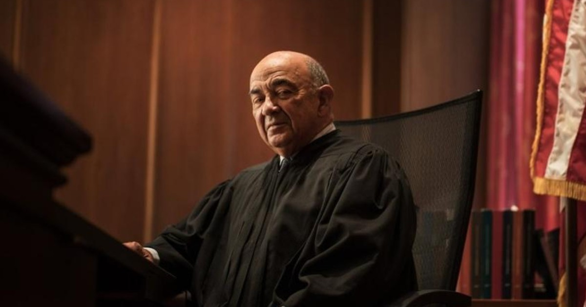 Judge Overseeing Nicolás Maduro's U.S. Case Passes Away
