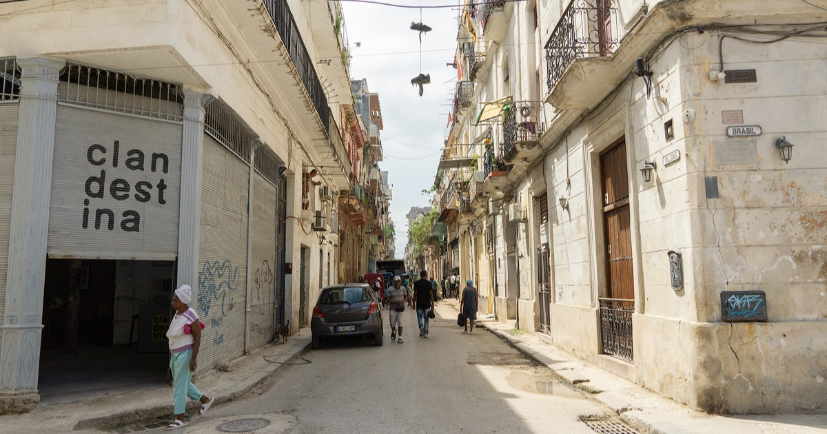 Economist Raises Concerns Over Dubious Transfer of State Assets to Private Hands in Cuba