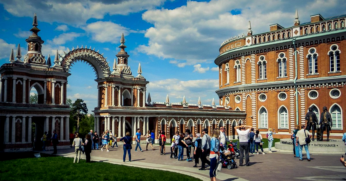 United States Warns of Potential Attack at Moscow Museum; Russia Deploys Police