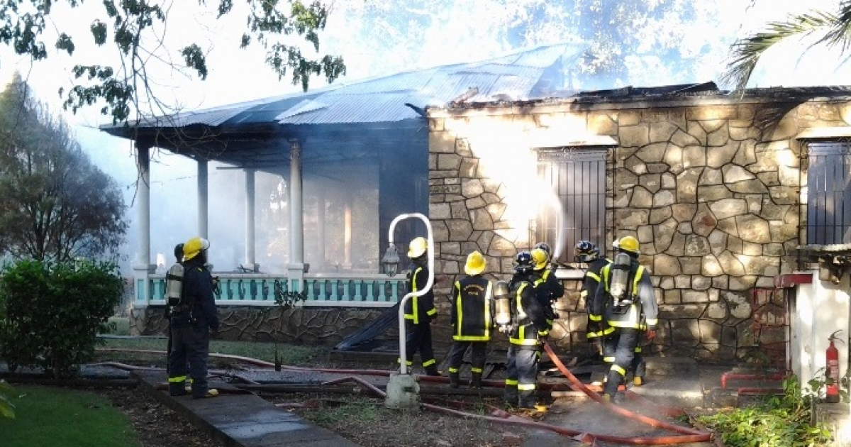 Incendio en Escuela del PCC Guantánamo © Periódico Venceremos