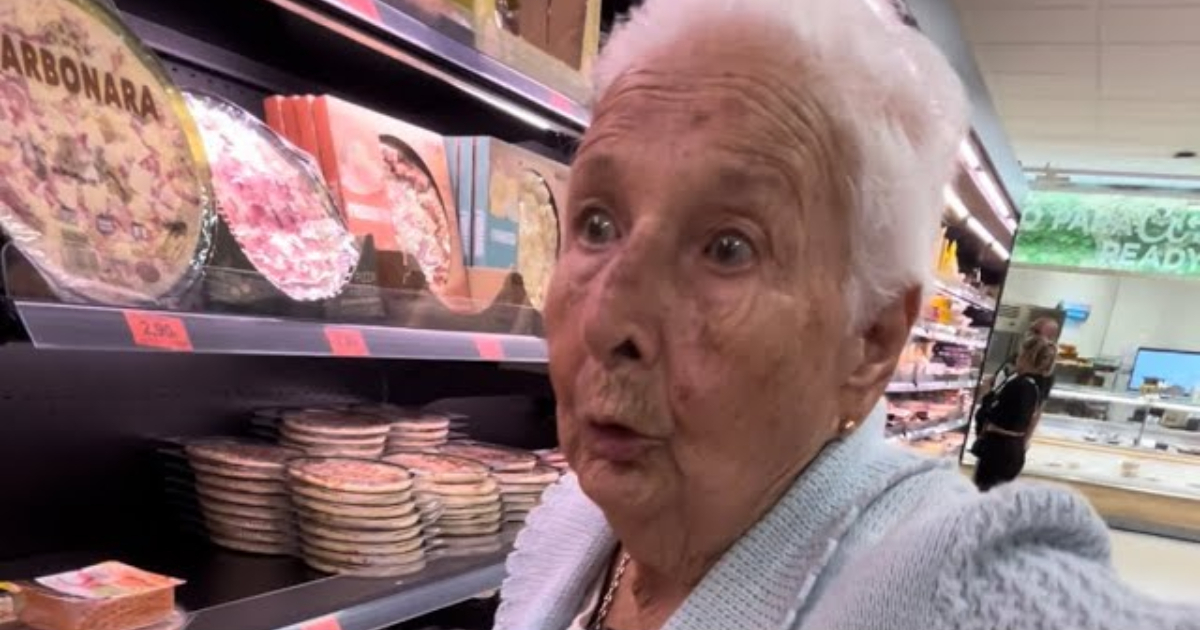 Anciana cubana visita supermercado en España y critica el comunismo